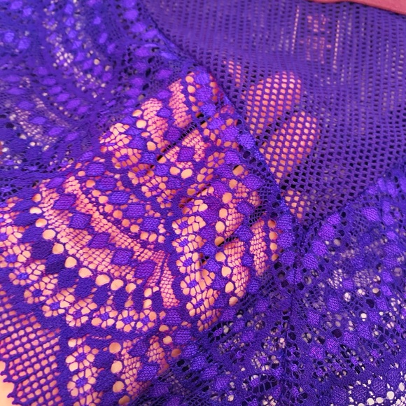 Victoria's Secret High-Waist Lace Panty Very Sexy Cheeky Banded Purple - Picture 5 of 6